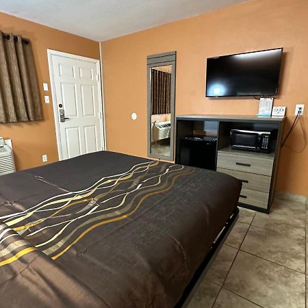 New Corral Motel Викторвилл Экстерьер фото